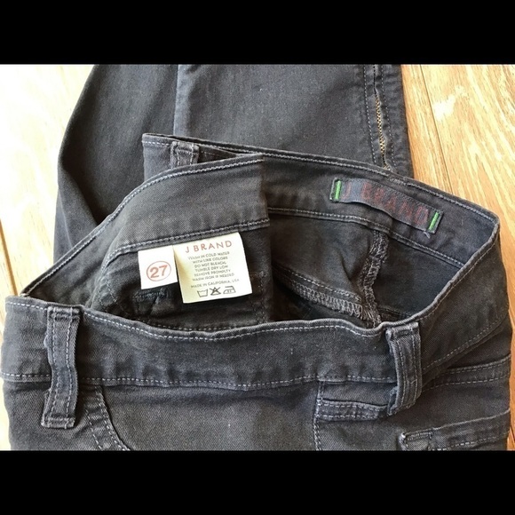 𝅺J Brand jeans with zippers at ankles - Picture 5 of 7